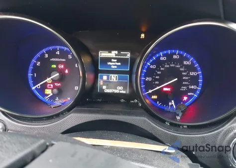 2015 Subaru Outback 2.5I Limited z USA, uszkodzony, nr VIN 4S4BSBLC4F3285387